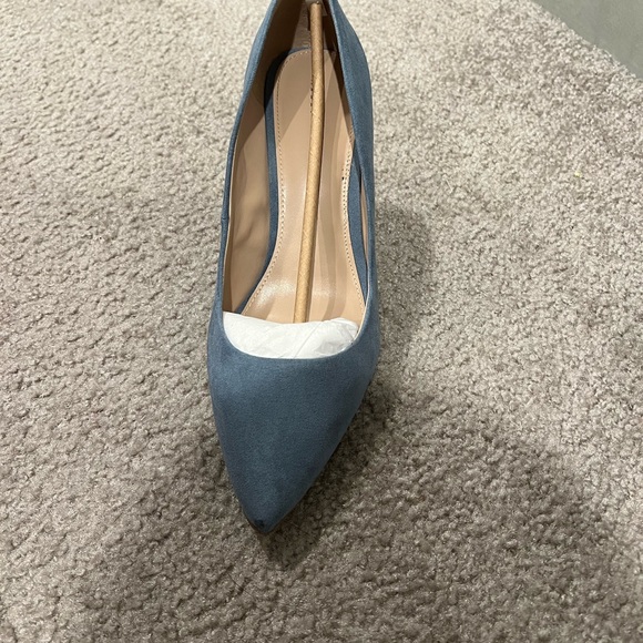 Kelly and Katie pump Heels - Picture 4 of 5